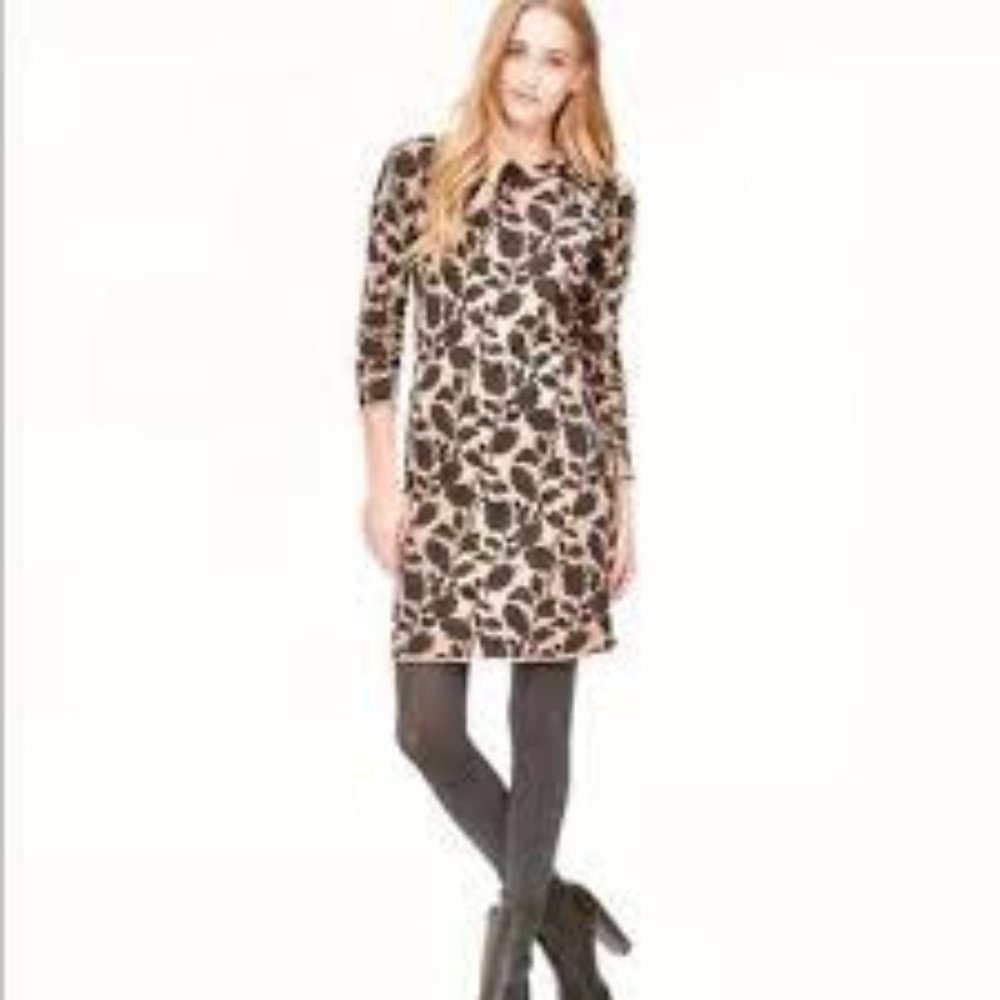 *5 for $25 Bundle Option* Loft Leaf print sweater dress
